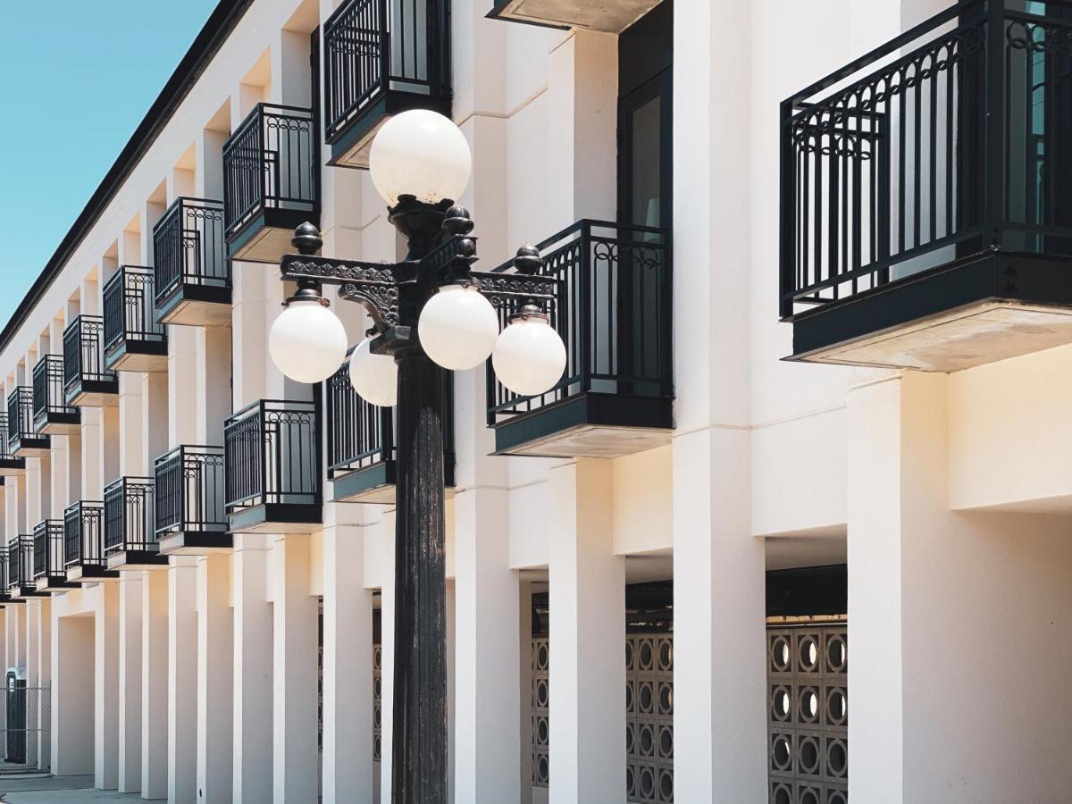 Hotel Haya แทมปา ภายนอก รูปภาพ