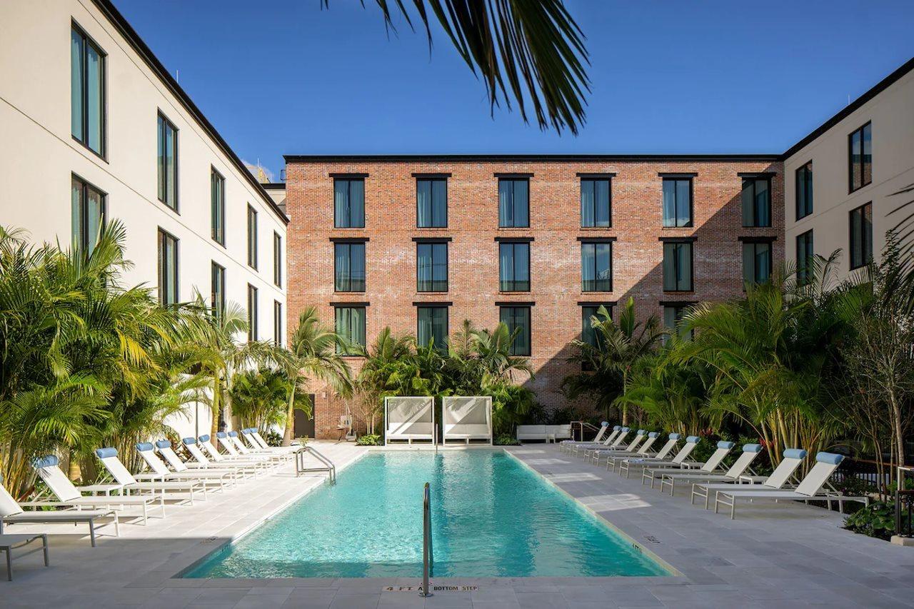 Hotel Haya แทมปา ภายนอก รูปภาพ
